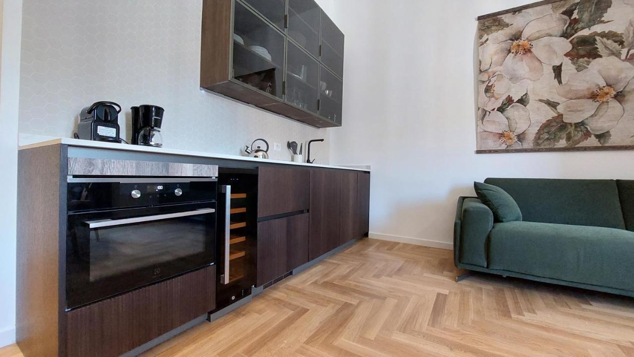 Apartamento Dimora San Bartolomeo - Design, Panoramic View & Culture Roma